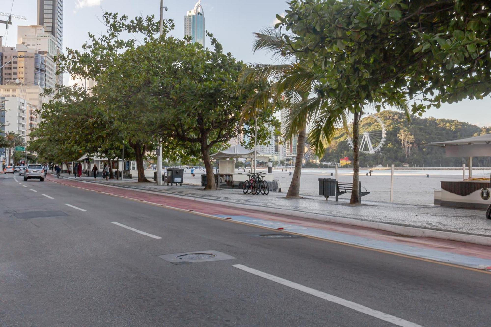Apto Vista Mar, 10 Minutos Da Roda Gigante P572 Balneário Camboriú Exterior foto